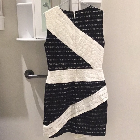 BCBG MaxAzria lace cocktail dress - Picture 6 of 8